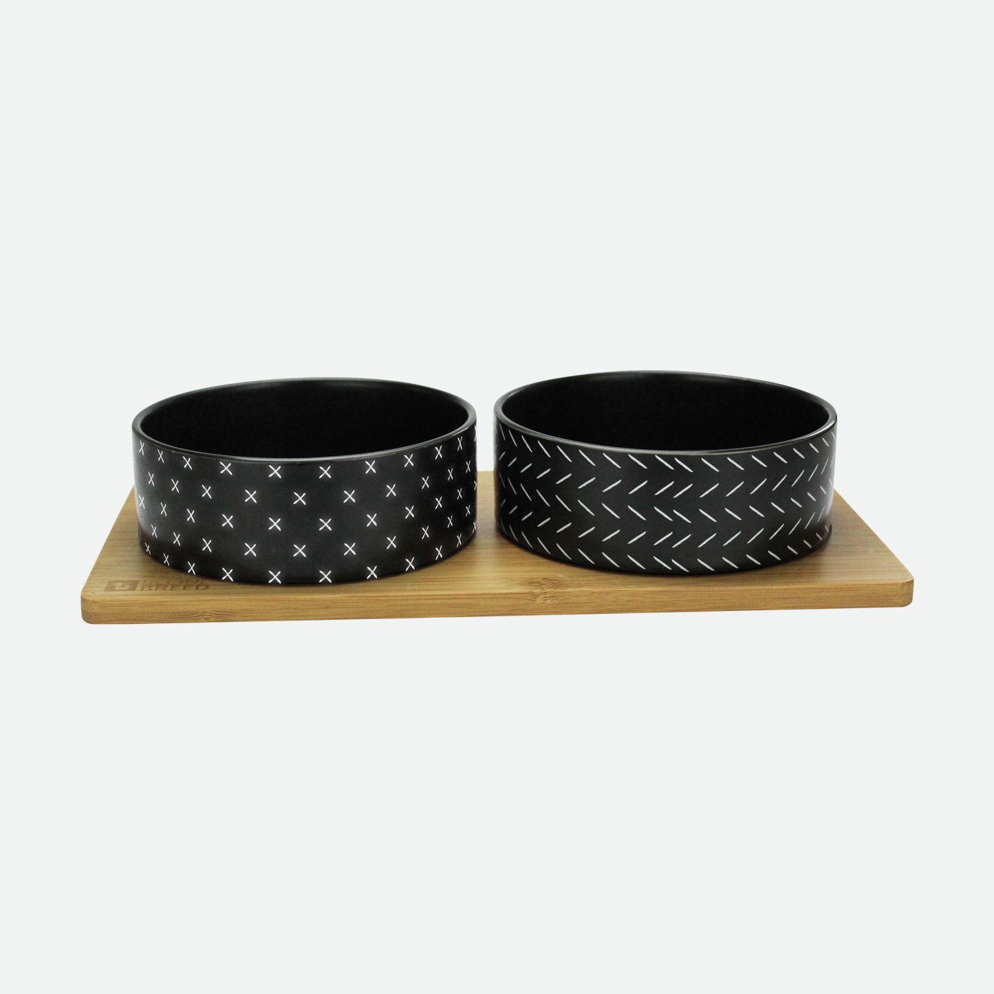 Ceramic bowls on bamboo plate for pet, black